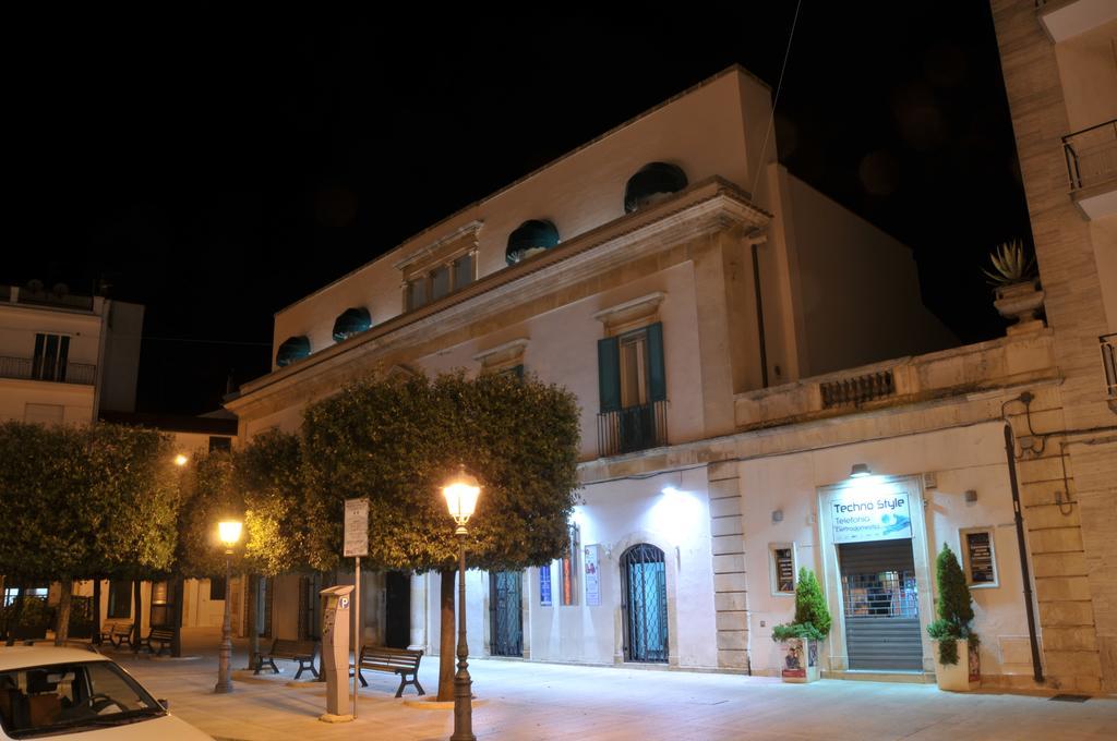 Palazzo Agrusti - Residenza D'Epoca Bed & Breakfast Alberobello Luaran gambar