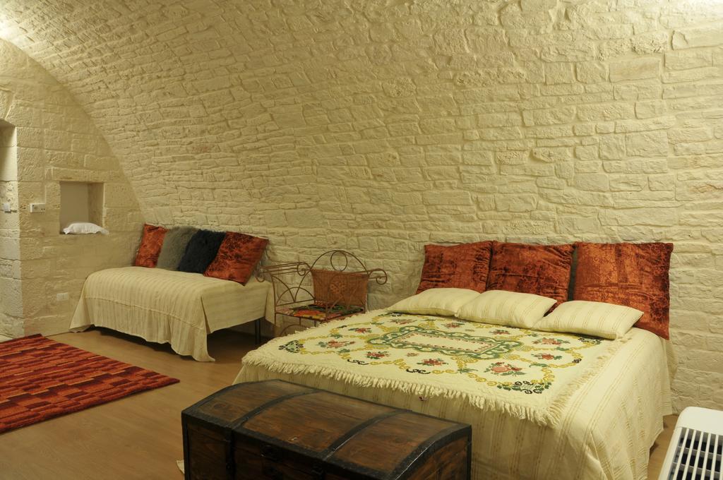 Palazzo Agrusti - Residenza D'Epoca Bed & Breakfast Alberobello Bilik gambar